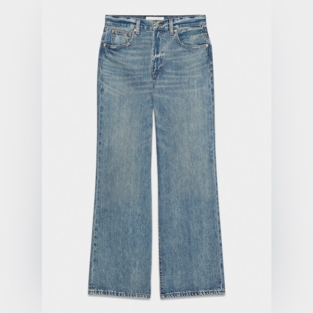 Aritzia Denim Forum
The Farrah Hi-rise Wide Jean